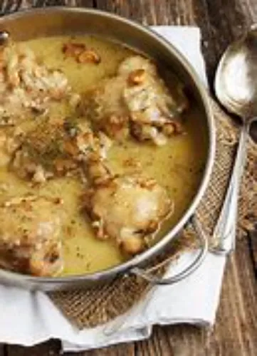 Garlic Chicken Gravy With Bone